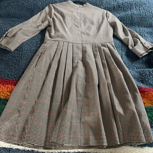 Gal Meets Glam Blanche Dress - Picture 4 of 4